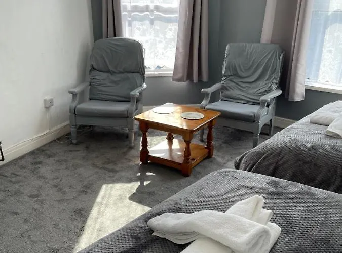 H &P Accommodation